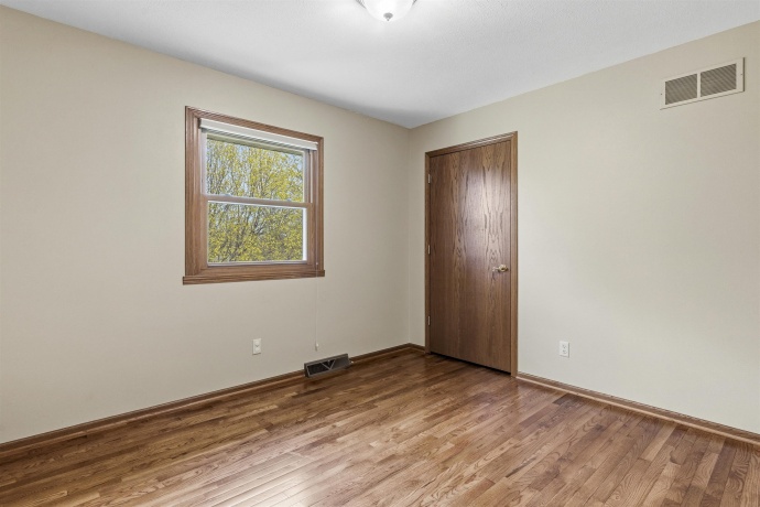 6990 Skyview, ROSCOE, Illinois 61073, 4 Bedrooms Bedrooms, ,2 BathroomsBathrooms,House,For Sale,Skyview,202602123