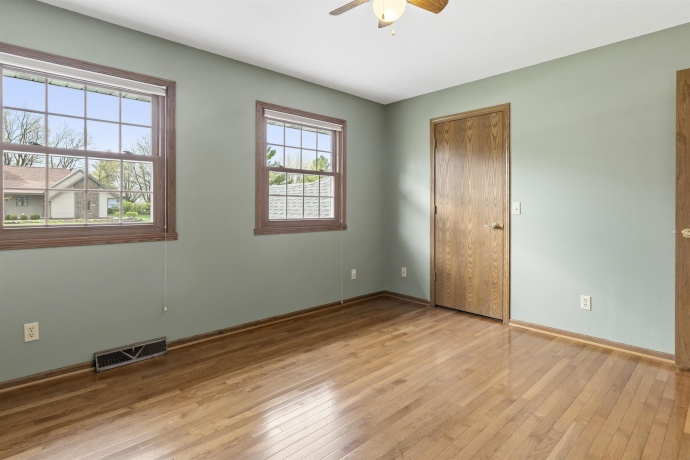 6990 Skyview, ROSCOE, Illinois 61073, 4 Bedrooms Bedrooms, ,2 BathroomsBathrooms,House,For Sale,Skyview,202602123