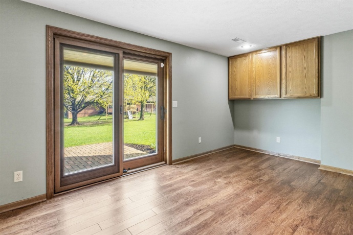 6990 Skyview, ROSCOE, Illinois 61073, 4 Bedrooms Bedrooms, ,2 BathroomsBathrooms,House,For Sale,Skyview,202602123