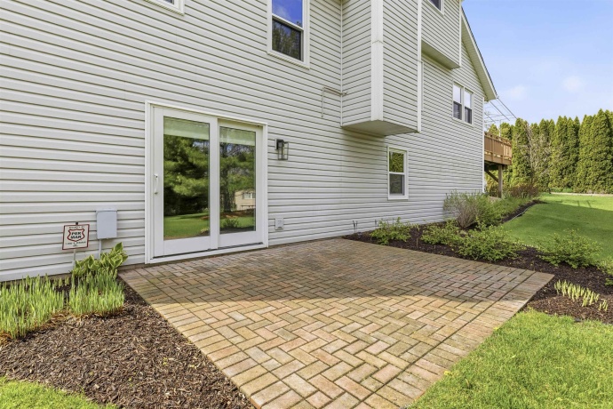 6990 Skyview, ROSCOE, Illinois 61073, 4 Bedrooms Bedrooms, ,2 BathroomsBathrooms,House,For Sale,Skyview,202602123