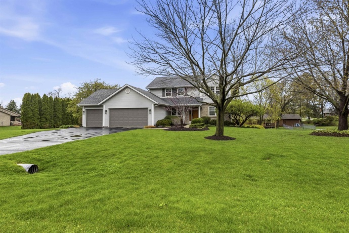 6990 Skyview, ROSCOE, Illinois 61073, 4 Bedrooms Bedrooms, ,2 BathroomsBathrooms,House,For Sale,Skyview,202602123