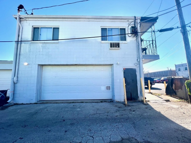 218 4, ROCKFORD, Illinois 61107, ,5+ Units,For Sale,4,202602122