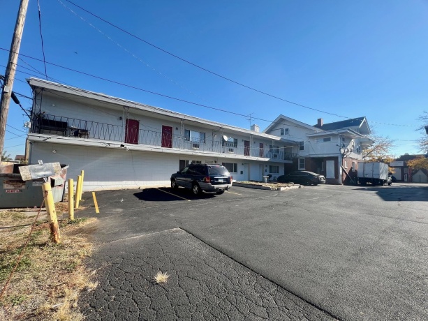 218 4, ROCKFORD, Illinois 61107, ,5+ Units,For Sale,4,202602122