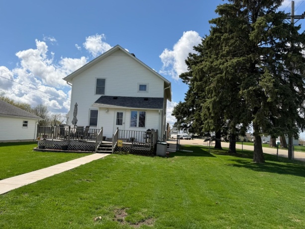 101 PACIFIC, MONROE CENTER, Illinois 61052, 3 Bedrooms Bedrooms, ,2 BathroomsBathrooms,House,For Sale,PACIFIC,202602124