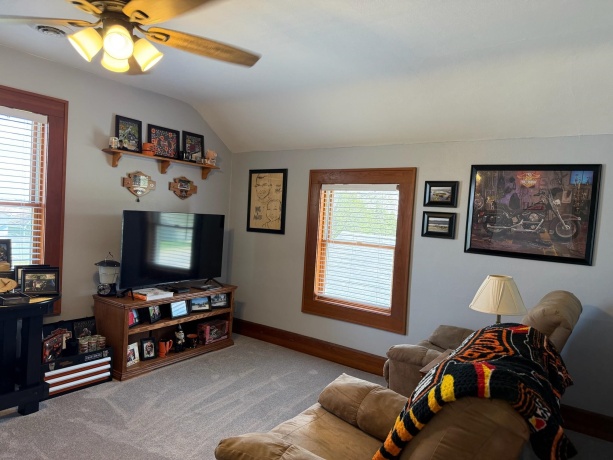 101 PACIFIC, MONROE CENTER, Illinois 61052, 3 Bedrooms Bedrooms, ,2 BathroomsBathrooms,House,For Sale,PACIFIC,202602124