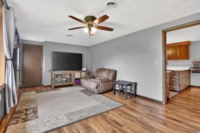 340 Shaffer, DAKOTA, Illinois 61018, 3 Bedrooms Bedrooms, ,1 BathroomBathrooms,House,For Sale,Shaffer,202602125