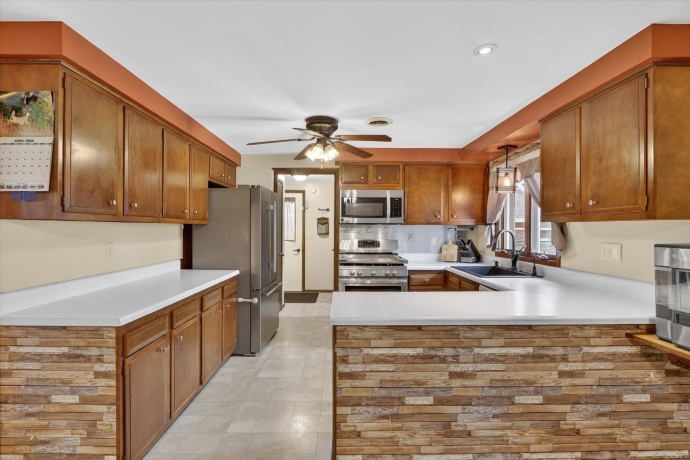 340 Shaffer, DAKOTA, Illinois 61018, 3 Bedrooms Bedrooms, ,1 BathroomBathrooms,House,For Sale,Shaffer,202602125