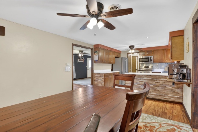 340 Shaffer, DAKOTA, Illinois 61018, 3 Bedrooms Bedrooms, ,1 BathroomBathrooms,House,For Sale,Shaffer,202602125