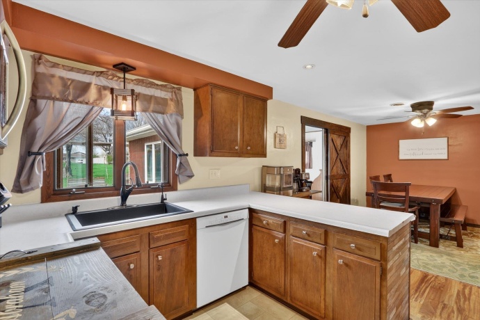 340 Shaffer, DAKOTA, Illinois 61018, 3 Bedrooms Bedrooms, ,1 BathroomBathrooms,House,For Sale,Shaffer,202602125