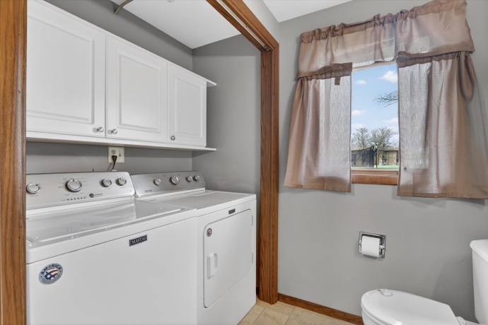 340 Shaffer, DAKOTA, Illinois 61018, 3 Bedrooms Bedrooms, ,1 BathroomBathrooms,House,For Sale,Shaffer,202602125