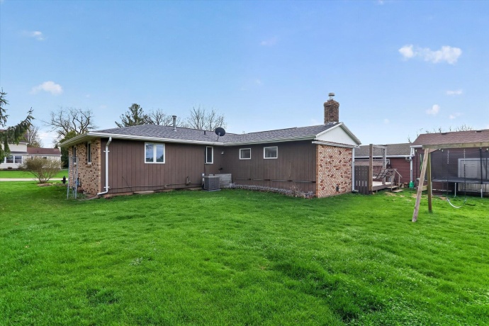 340 Shaffer, DAKOTA, Illinois 61018, 3 Bedrooms Bedrooms, ,1 BathroomBathrooms,House,For Sale,Shaffer,202602125