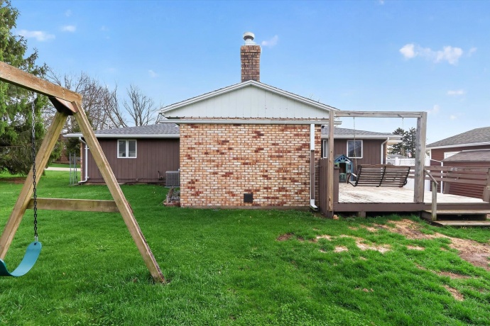 340 Shaffer, DAKOTA, Illinois 61018, 3 Bedrooms Bedrooms, ,1 BathroomBathrooms,House,For Sale,Shaffer,202602125