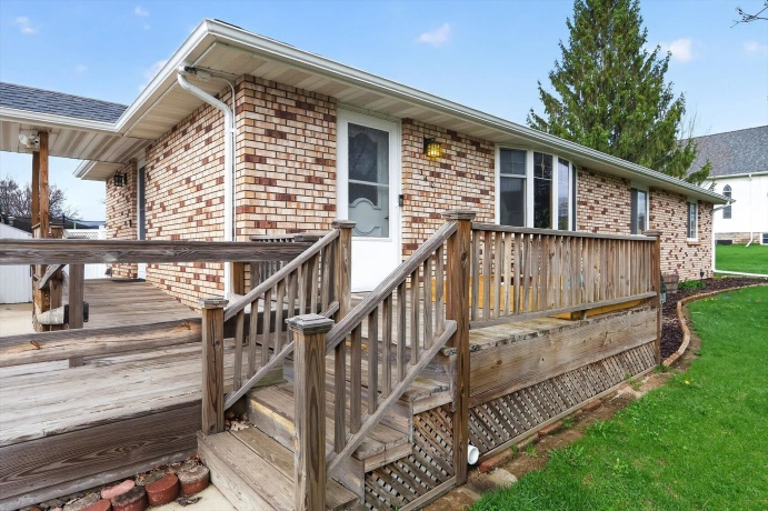 340 Shaffer, DAKOTA, Illinois 61018, 3 Bedrooms Bedrooms, ,1 BathroomBathrooms,House,For Sale,Shaffer,202602125