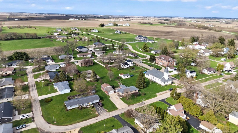 340 Shaffer, DAKOTA, Illinois 61018, 3 Bedrooms Bedrooms, ,1 BathroomBathrooms,House,For Sale,Shaffer,202602125