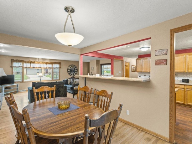 1012 Chelsea, ROCKFORD, Illinois 61107, 3 Bedrooms Bedrooms, ,2 BathroomsBathrooms,House,For Sale,Chelsea,202602129