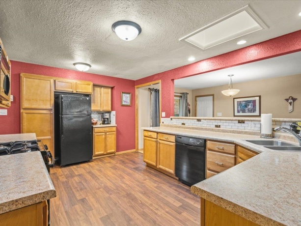 1012 Chelsea, ROCKFORD, Illinois 61107, 3 Bedrooms Bedrooms, ,2 BathroomsBathrooms,House,For Sale,Chelsea,202602129