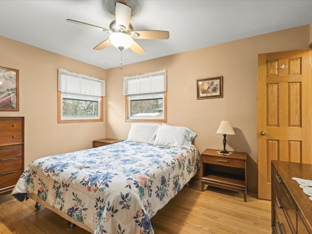 1012 Chelsea, ROCKFORD, Illinois 61107, 3 Bedrooms Bedrooms, ,2 BathroomsBathrooms,House,For Sale,Chelsea,202602129