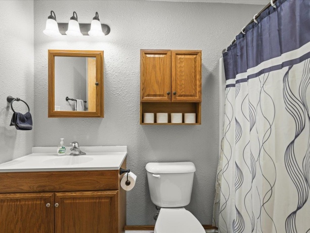 1012 Chelsea, ROCKFORD, Illinois 61107, 3 Bedrooms Bedrooms, ,2 BathroomsBathrooms,House,For Sale,Chelsea,202602129