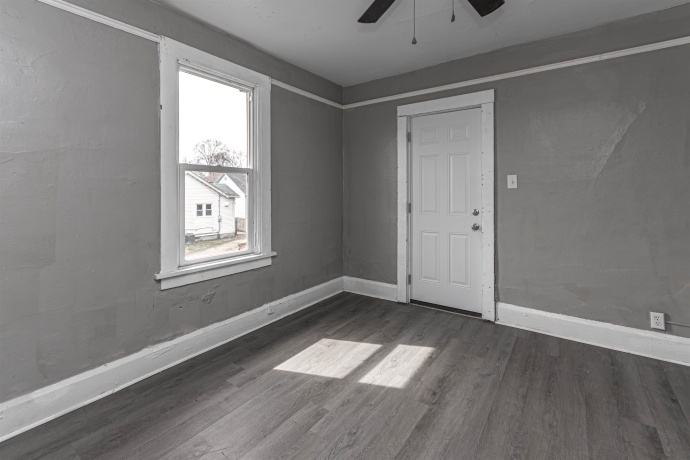 1235 Court, ROCKFORD, Illinois 61102, ,3 - 4 Units,For Sale,Court,202601690