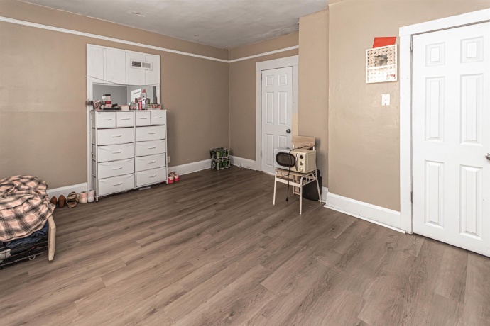 1235 Court, ROCKFORD, Illinois 61102, ,3 - 4 Units,For Sale,Court,202601690