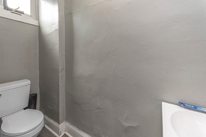 1235 Court, ROCKFORD, Illinois 61102, ,3 - 4 Units,For Sale,Court,202601690