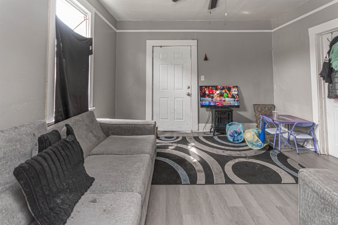 1235 Court, ROCKFORD, Illinois 61102, ,3 - 4 Units,For Sale,Court,202601690