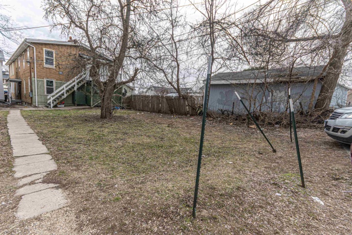 1235 Court, ROCKFORD, Illinois 61102, ,3 - 4 Units,For Sale,Court,202601690