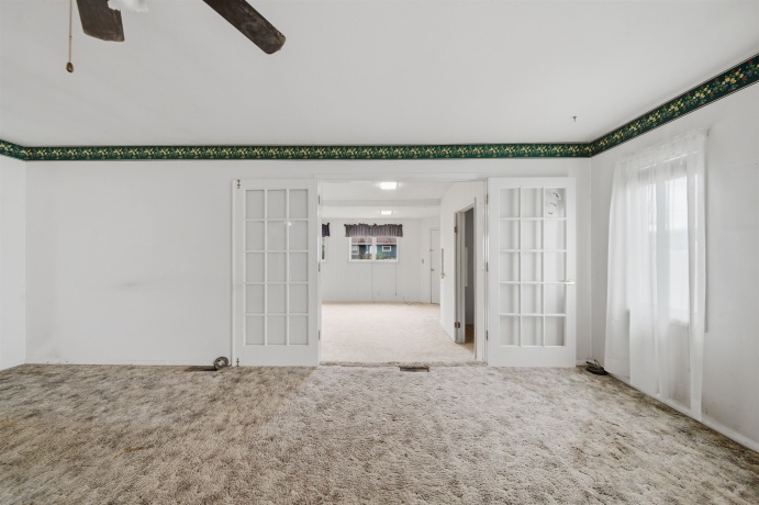 1201 Long, STERLING, Illinois 61081, 3 Bedrooms Bedrooms, ,1 BathroomBathrooms,House,For Sale,Long,202602139