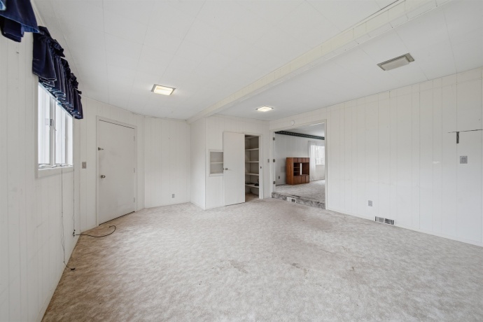 1201 Long, STERLING, Illinois 61081, 3 Bedrooms Bedrooms, ,1 BathroomBathrooms,House,For Sale,Long,202602139