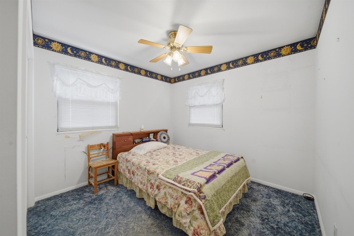 1201 Long, STERLING, Illinois 61081, 3 Bedrooms Bedrooms, ,1 BathroomBathrooms,House,For Sale,Long,202602139