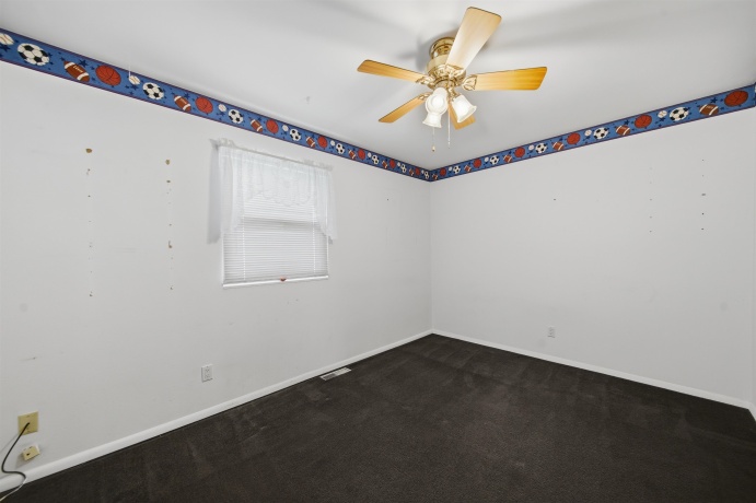 1201 Long, STERLING, Illinois 61081, 3 Bedrooms Bedrooms, ,1 BathroomBathrooms,House,For Sale,Long,202602139