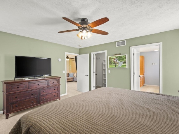 1774 Gainsboro, LAKE SUMMERSET, Illinois 61019, 4 Bedrooms Bedrooms, ,3 BathroomsBathrooms,House,For Sale,Gainsboro,202602140