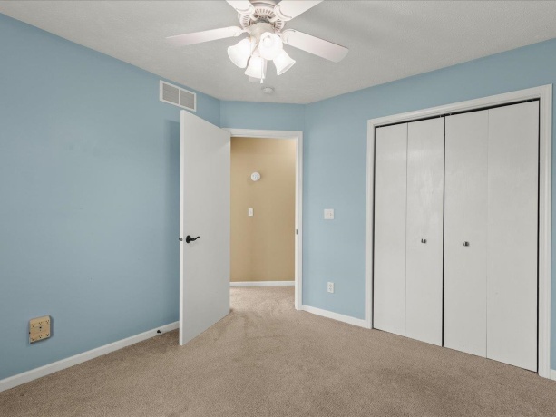 1774 Gainsboro, LAKE SUMMERSET, Illinois 61019, 4 Bedrooms Bedrooms, ,3 BathroomsBathrooms,House,For Sale,Gainsboro,202602140