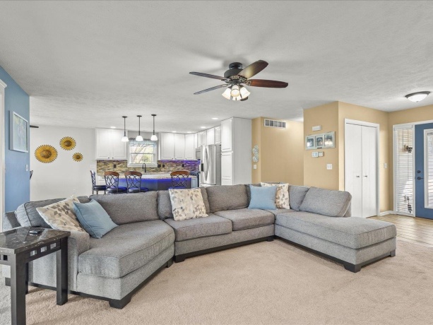 1774 Gainsboro, LAKE SUMMERSET, Illinois 61019, 4 Bedrooms Bedrooms, ,3 BathroomsBathrooms,House,For Sale,Gainsboro,202602140