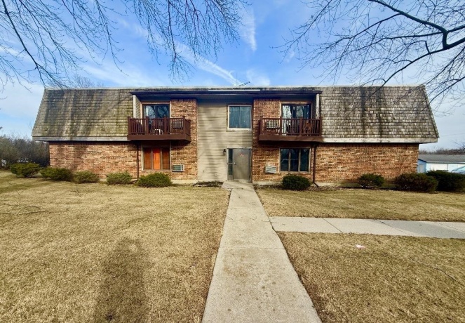 113 NEWMAN, DURAND, Illinois 61024, ,5+ Units,For Sale,NEWMAN,202602141