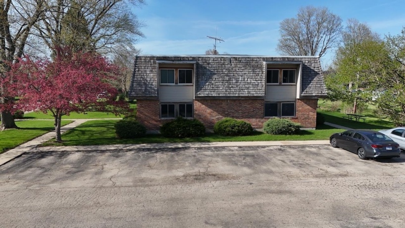 113 NEWMAN, DURAND, Illinois 61024, ,5+ Units,For Sale,NEWMAN,202602141