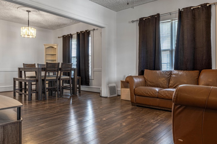 1615 15th, ROCKFORD, Illinois 61104, 3 Bedrooms Bedrooms, ,1 BathroomBathrooms,House,For Sale,15th,202601683