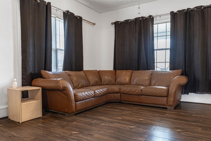 1615 15th, ROCKFORD, Illinois 61104, 3 Bedrooms Bedrooms, ,1 BathroomBathrooms,House,For Sale,15th,202601683