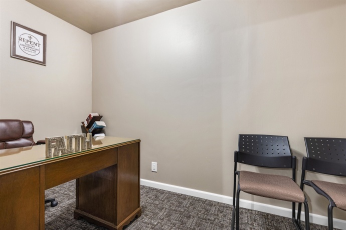 702 Cambridge, ROCKFORD, Illinois 61102, ,House,For Sale,Cambridge,202602144