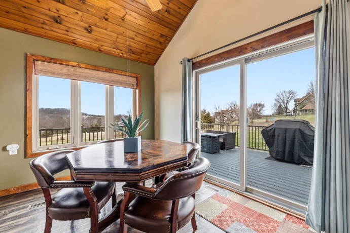 6 Bob-O-Link, GALENA, Illinois 61036, 3 Bedrooms Bedrooms, ,2 BathroomsBathrooms,House,For Sale,Bob-O-Link,202602145