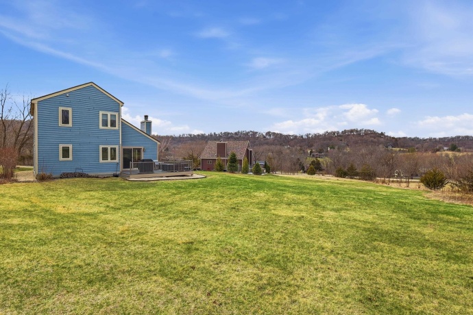 6 Bob-O-Link, GALENA, Illinois 61036, 3 Bedrooms Bedrooms, ,2 BathroomsBathrooms,House,For Sale,Bob-O-Link,202602145