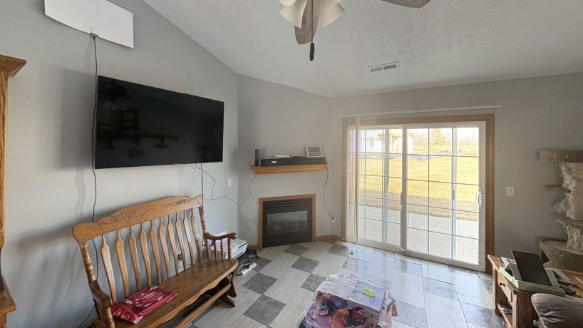 15541 Finley, SOUTH BELOIT, Illinois 61080, 2 Bedrooms Bedrooms, ,2 BathroomsBathrooms,Condominium,For Sale,Finley,202601066