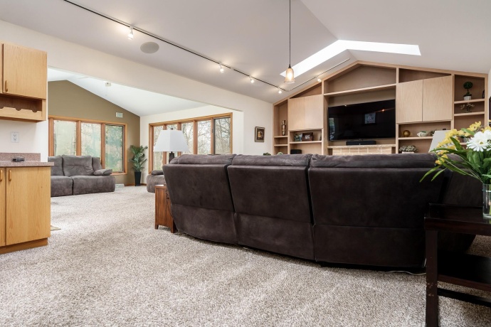 1756 APALOOSA, ROCKFORD, Illinois 61107, 4 Bedrooms Bedrooms, ,4 BathroomsBathrooms,House,For Sale,APALOOSA,202602147