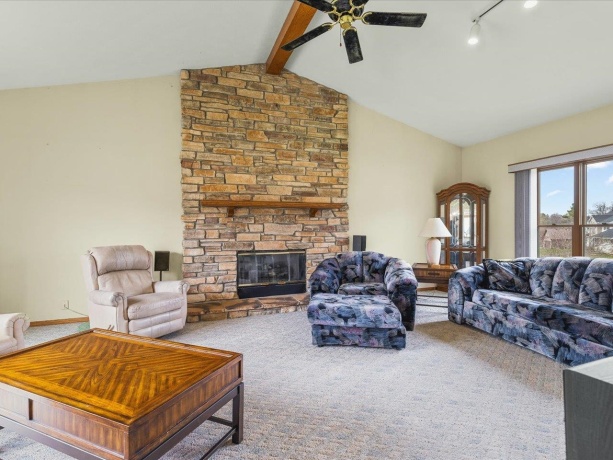 2615 Sioux, ROCKFORD, Illinois 61109, 3 Bedrooms Bedrooms, ,2 BathroomsBathrooms,House,For Sale,Sioux,202602148