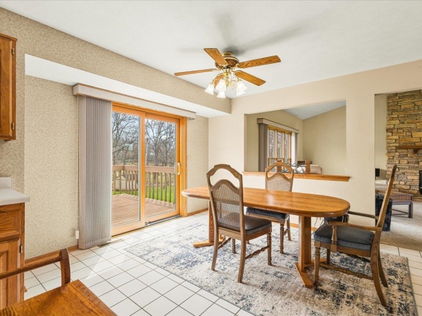 2615 Sioux, ROCKFORD, Illinois 61109, 3 Bedrooms Bedrooms, ,2 BathroomsBathrooms,House,For Sale,Sioux,202602148