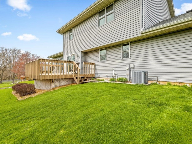 2615 Sioux, ROCKFORD, Illinois 61109, 3 Bedrooms Bedrooms, ,2 BathroomsBathrooms,House,For Sale,Sioux,202602148