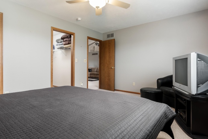 6465 Corinas, ROCKFORD, Illinois 61103, 3 Bedrooms Bedrooms, ,2 BathroomsBathrooms,House,For Sale,Corinas,202602150