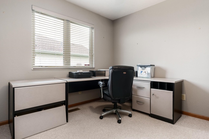 6465 Corinas, ROCKFORD, Illinois 61103, 3 Bedrooms Bedrooms, ,2 BathroomsBathrooms,House,For Sale,Corinas,202602150