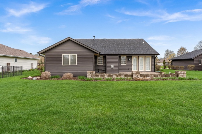 6465 Corinas, ROCKFORD, Illinois 61103, 3 Bedrooms Bedrooms, ,2 BathroomsBathrooms,House,For Sale,Corinas,202602150