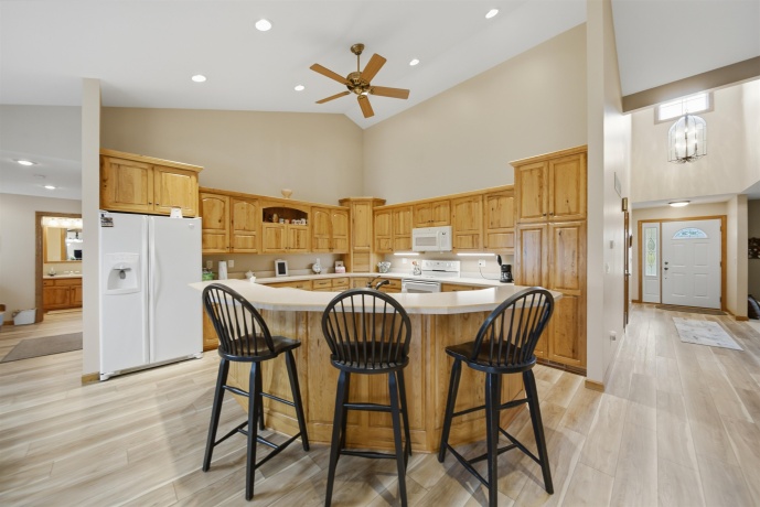 2608 Hill, ROCK FALLS, Illinois 61071, 4 Bedrooms Bedrooms, ,3 BathroomsBathrooms,House,For Sale,Hill,202602149